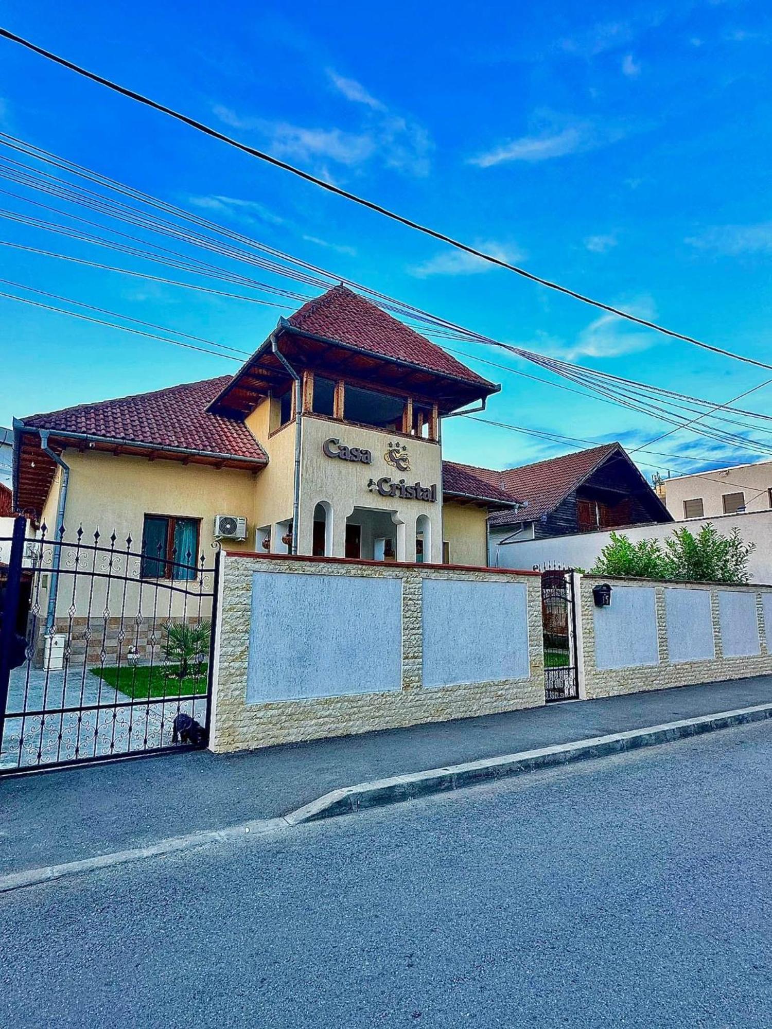 Pensiunea Casa Cristal Târgu Jiu Extérieur photo